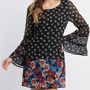 Bell sleeve casual dress